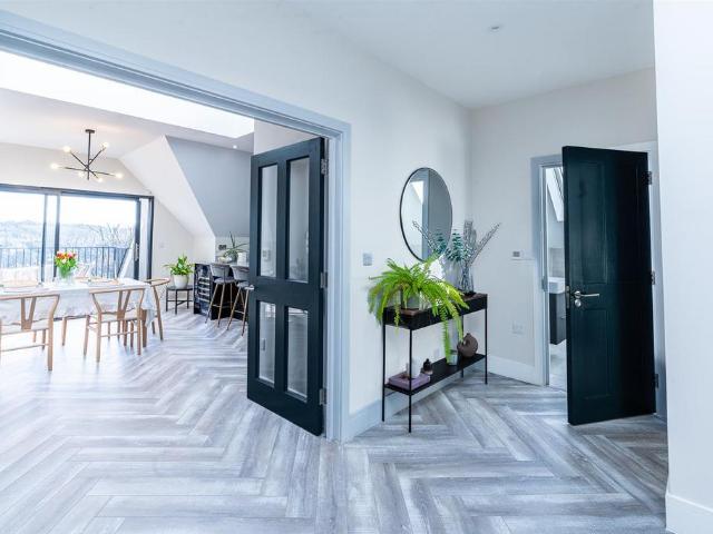 Park Home for sale in London Borough of Croydon, Purley