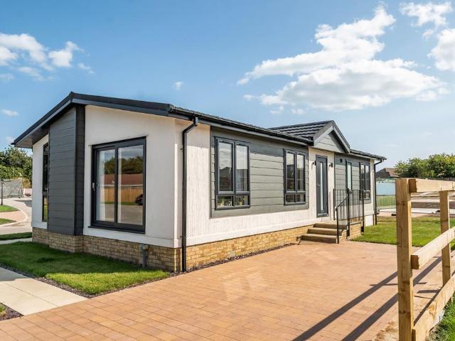 Park Home for sale in Wick, Bournemouth