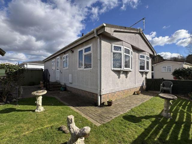 Park Home for sale in Wareham Town, Arne