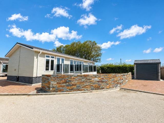 Park Home for sale in Indian Queens, Isle Of Man