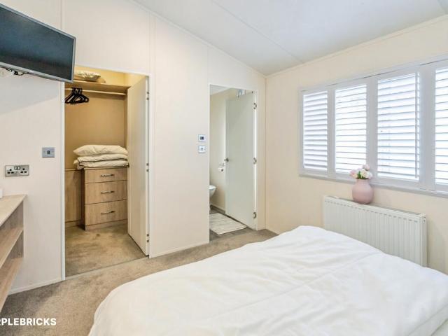 Park Home for sale in Runcton, Chichester