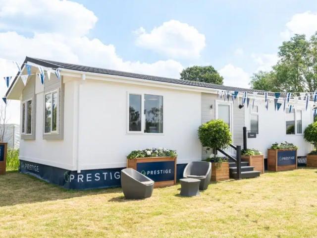 Park Home for sale in Ashby Parkland, North Lincolnshire