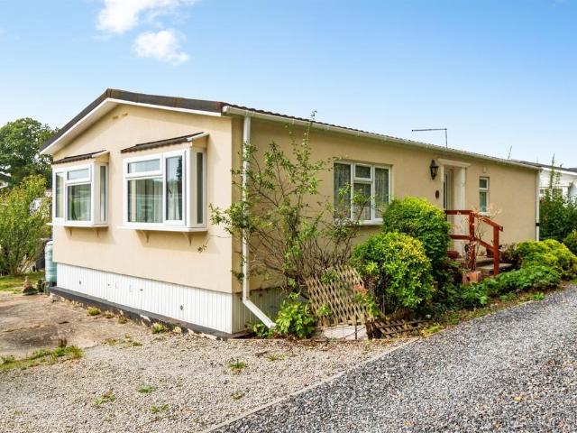 Park Home for sale in Fisher's Pond, Winchester