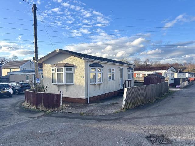 Park Home for sale in Nangreaves, Wales