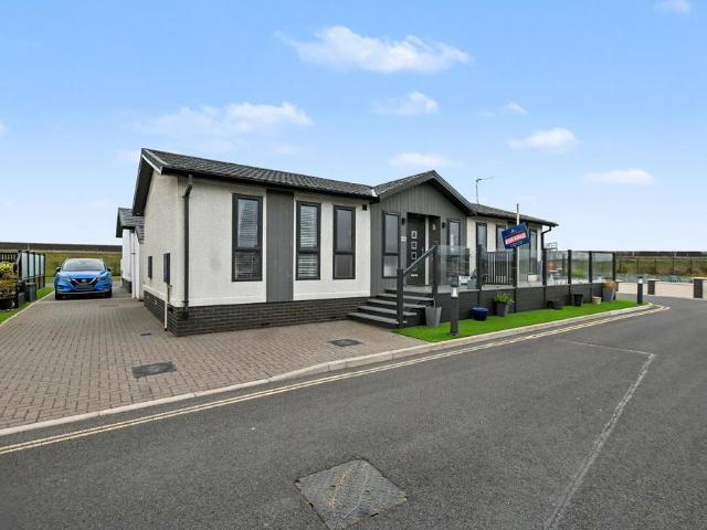 Park Home for sale in Canvey Island