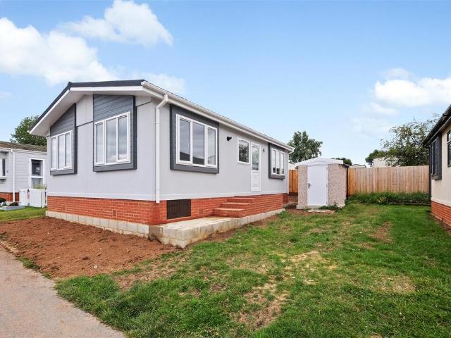 Park Home for sale in Mariner's View, The Bridge