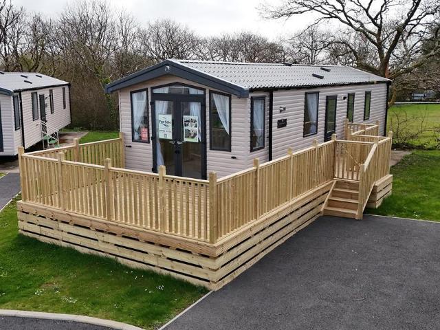 Park Home for sale in Sageston, Wales