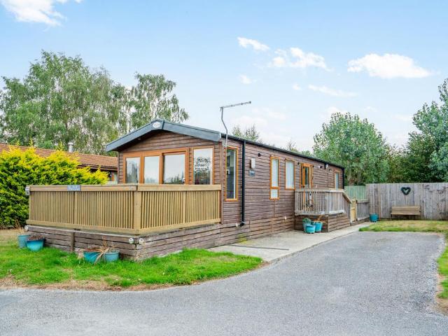 Park Home for sale in Barmby Moor, East Riding Of Yorkshire