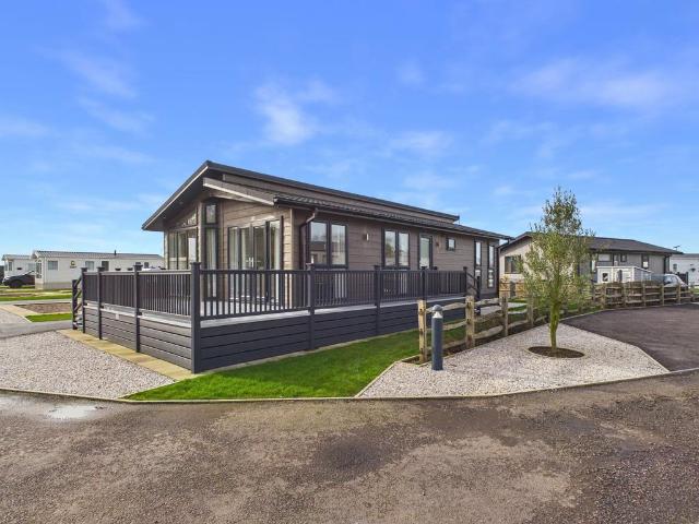 Park Home for sale in Bleasby, Alverton