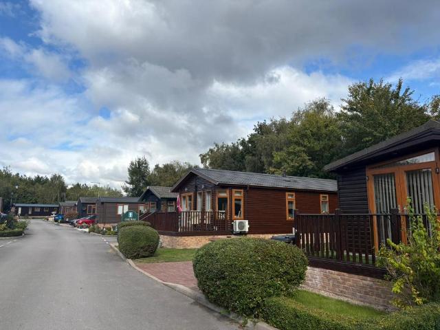 Park Home for sale in Swadlincote, North West Leicestershire