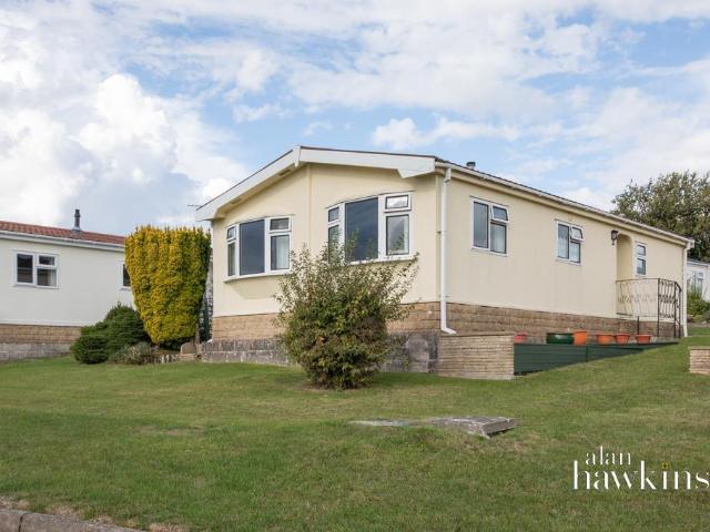 Park Home for sale in Vastern, Wiltshire