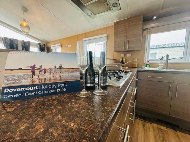 Park Home for sale in Upper Dovercourt, Dale Hill