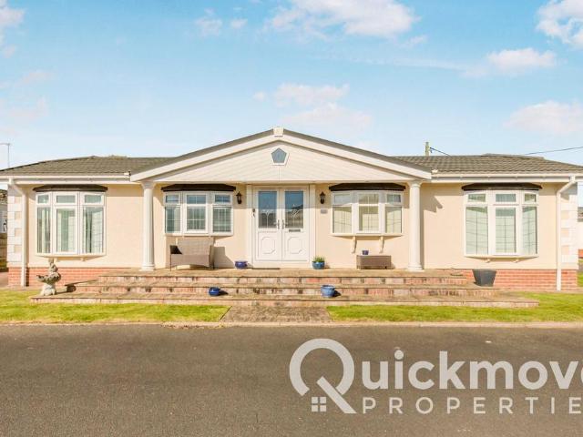 Park Home for sale in Stoke Heath, Shropshire