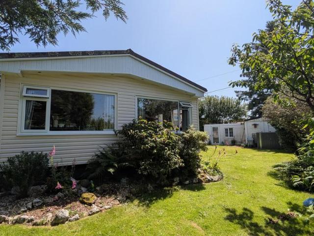 Park Home for sale in Foxhole, Cornwall