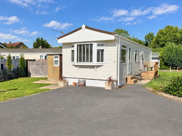 Park Home for sale in Warsash, Fareham