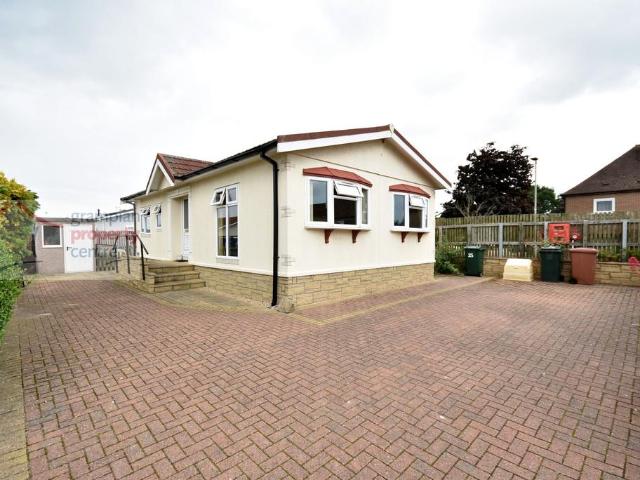 Park Home for sale in Elgin, Scotland