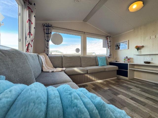 Park Home for sale in Cross In Hand, East Sussex