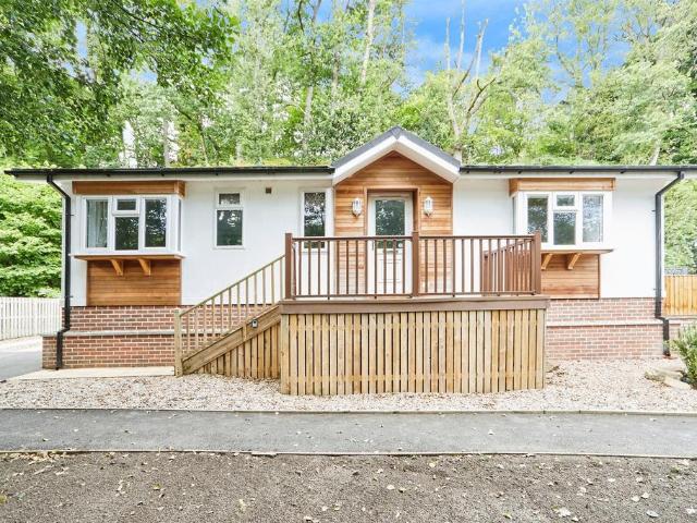 Park Home for sale in West Yorkshire