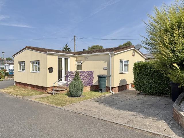 Park Home for sale in Bridford, Devon