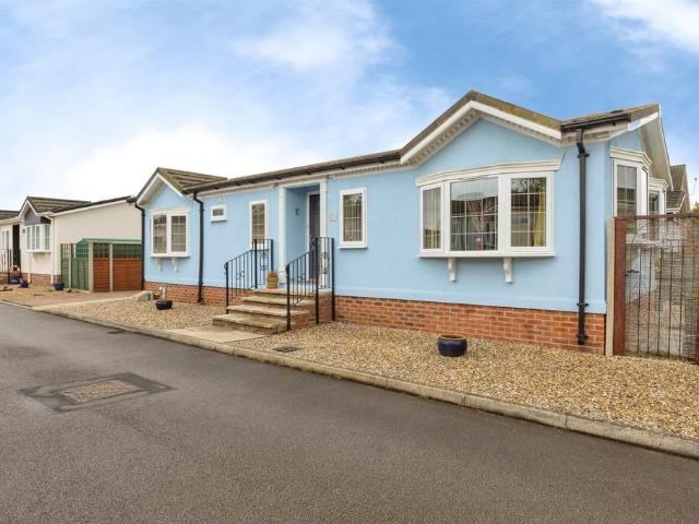 Park Home for sale in Besthorpe, East Tuddenham