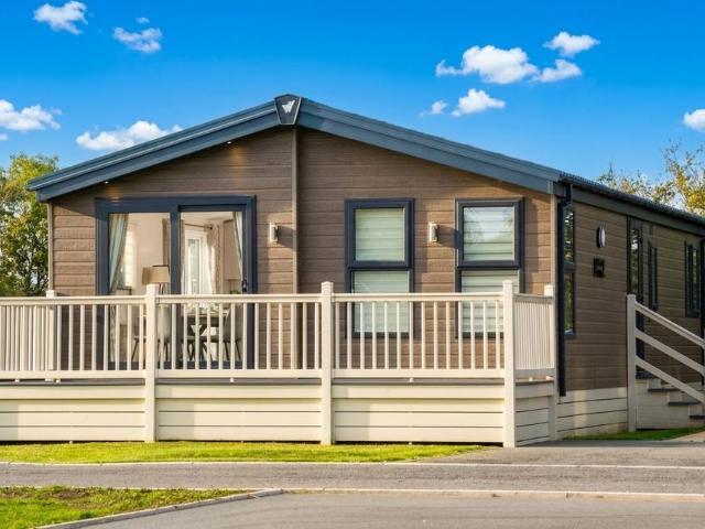 Park Home for sale in Kilpin, Eastrington