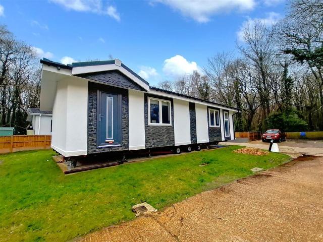 Park Home for sale in Clapham, West Sussex