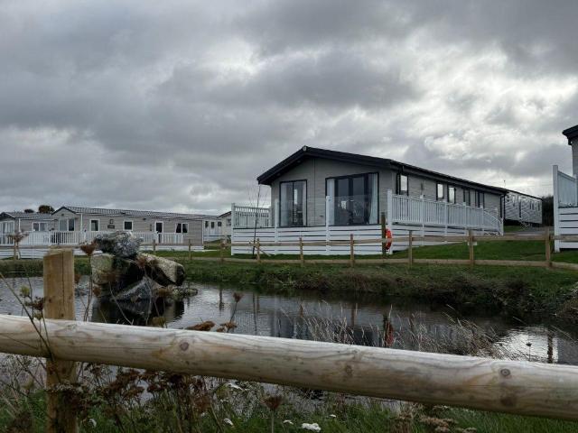 Park Home for sale in Crantock, Cubert