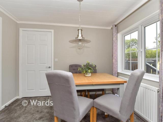 Park Home for sale in Oad Street, Kent