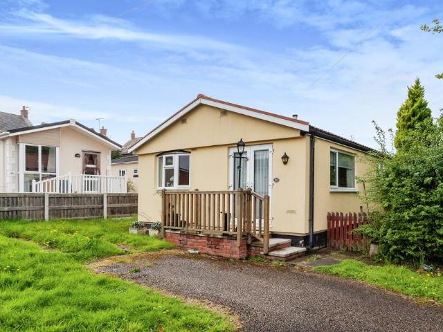 Park Home for sale in Elton