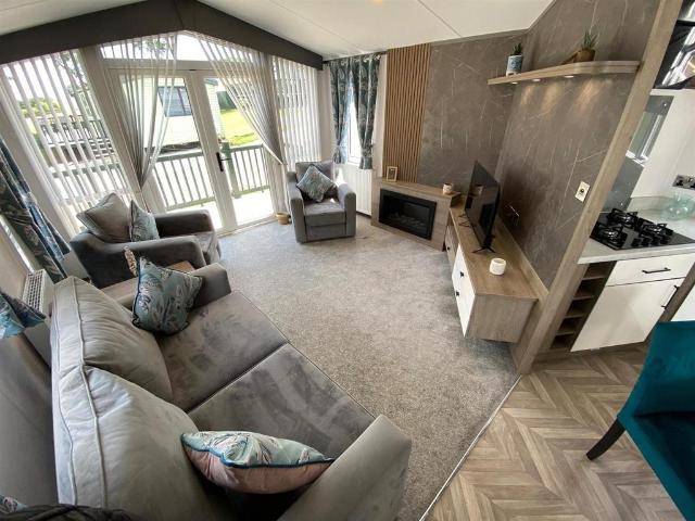 Park Home for sale in Hartington Nether Quarter CP, Froggatt