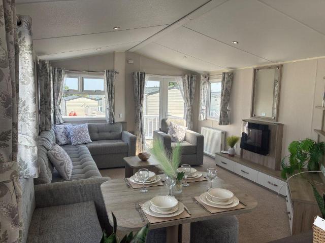Park Home for sale in Fordham Heath, Essex