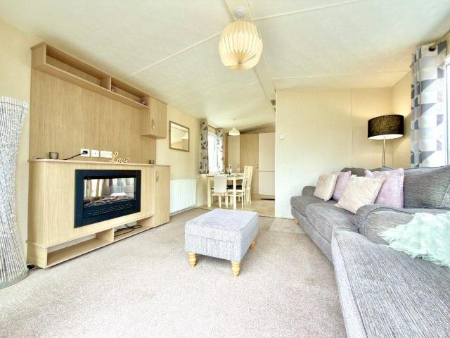 Park Home for sale in St Osyth, Tendring