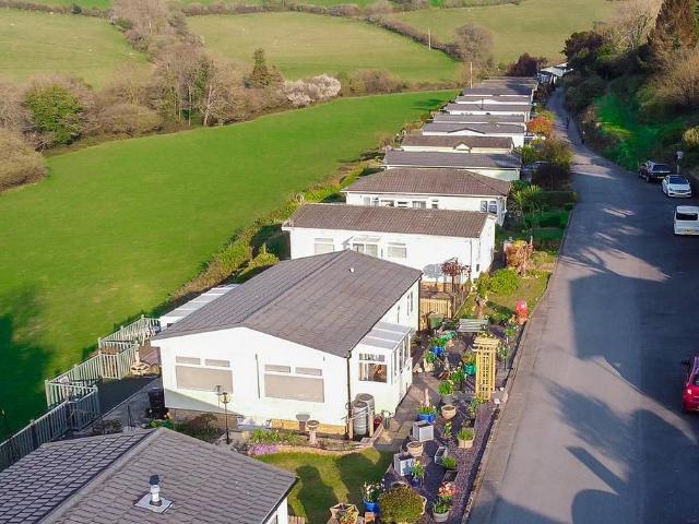 Park Home for sale in Berrynarbor, North Devon