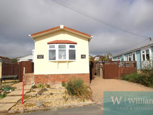 Park Home for sale in Medina Park, Whippingham