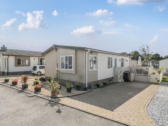 Park Home for sale in Landrake, Cornwall