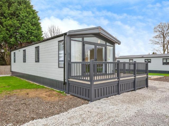 Park Home for sale in Costhorpe, East Midlands