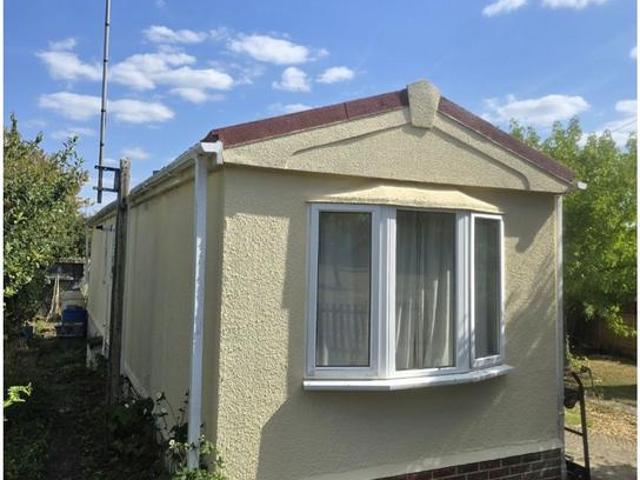 Park Home for sale in School House, Gloucestershire