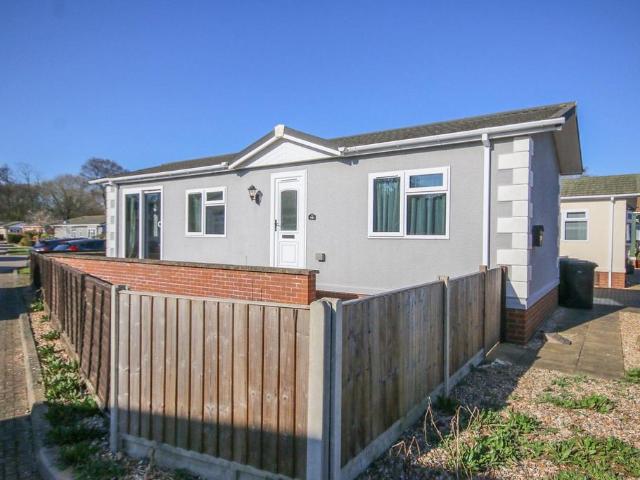 Park Home for sale in South Lynn, Brookville