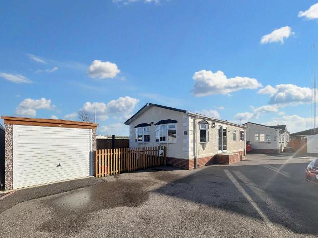 Park Home for sale in Belleau, Lincolnshire