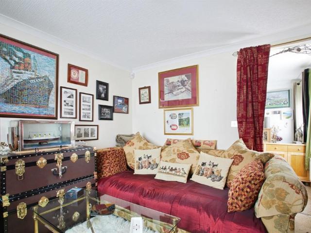 Park Home for sale in Amesbury
