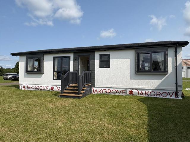 Park Home for sale in Abbey Farm, Blunsdon St Andrew