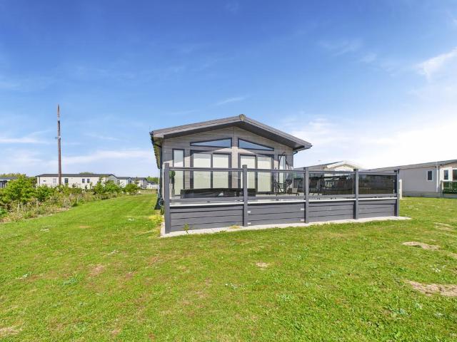 Park Home for sale in Mablethorpe and Sutton, Belleau