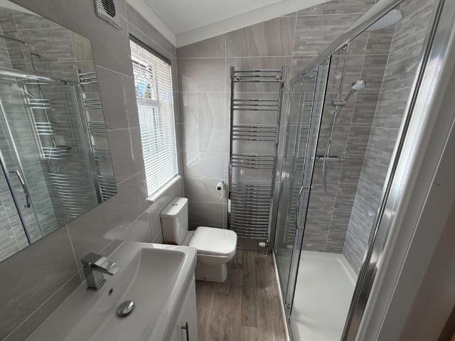Park Home for sale in Neilston, Scotland