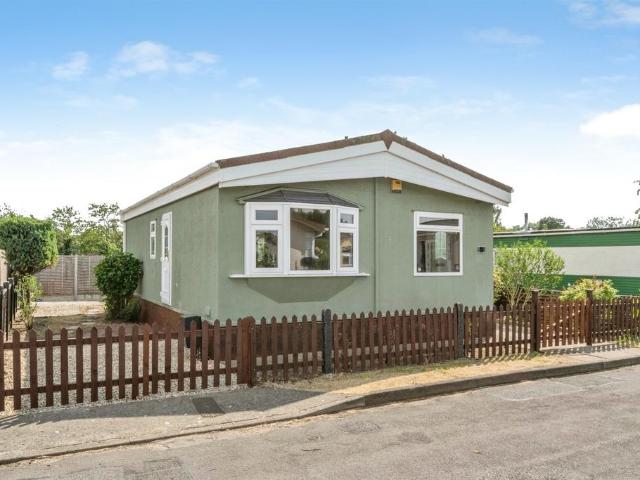 Park Home for sale in Ashby Parkland, North Lincolnshire