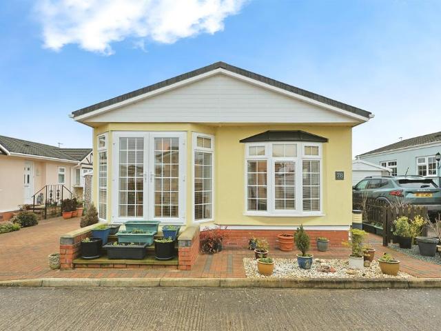 Park Home for sale in East Tuddenham, Norfolk