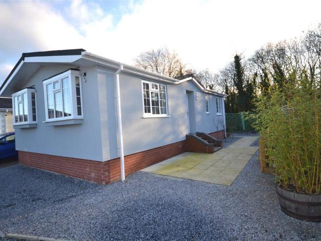 Park Home for sale in Whitland, Wales