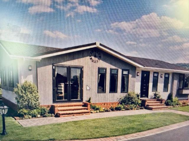 Park Home for sale in Chorley, Stottesdon