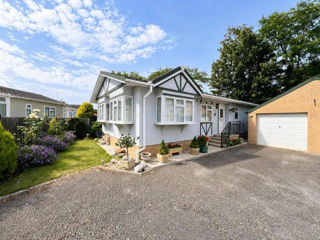 Park Home for sale in Cambridge, School House