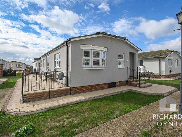 Park Home for sale in Canvey Island, Castle Point