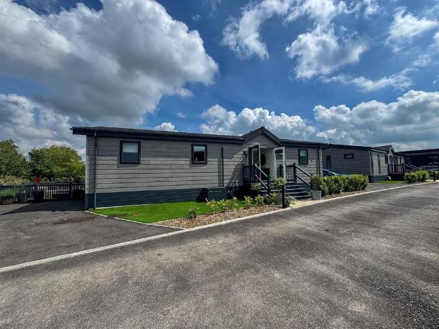 Park Home for sale in Rooksbridge, East Brent